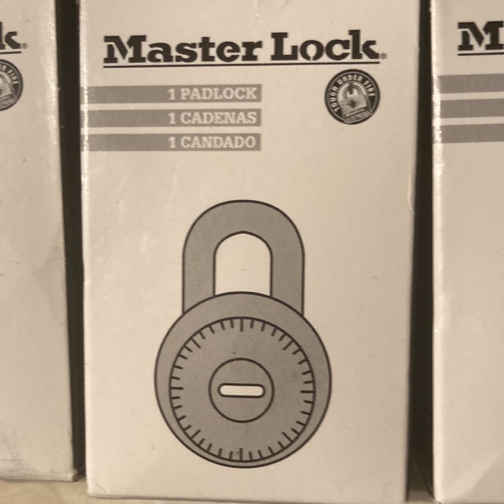 Masterlock padlock bundle - Picture 4 of 8